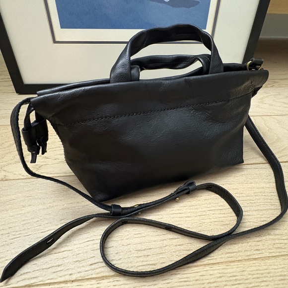 MADEWELL | The Piazza Mini Crossbody Bag Black - Picture 3 of 8